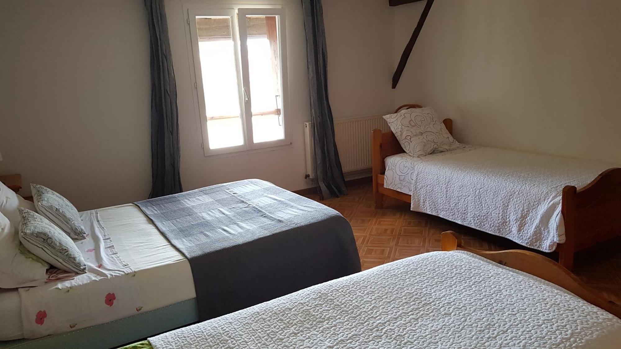 Bed and Breakfast La Sente Des Vignes Hauteville  Esterno foto