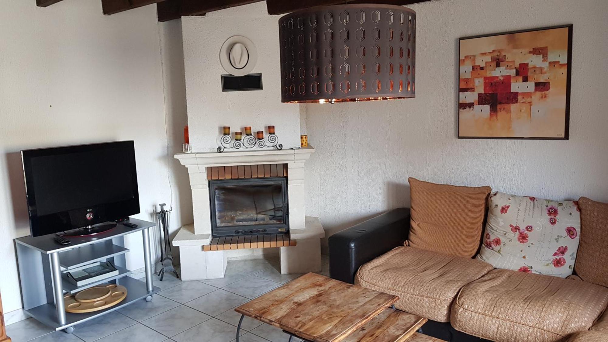 Bed and Breakfast La Sente Des Vignes Hauteville  Esterno foto
