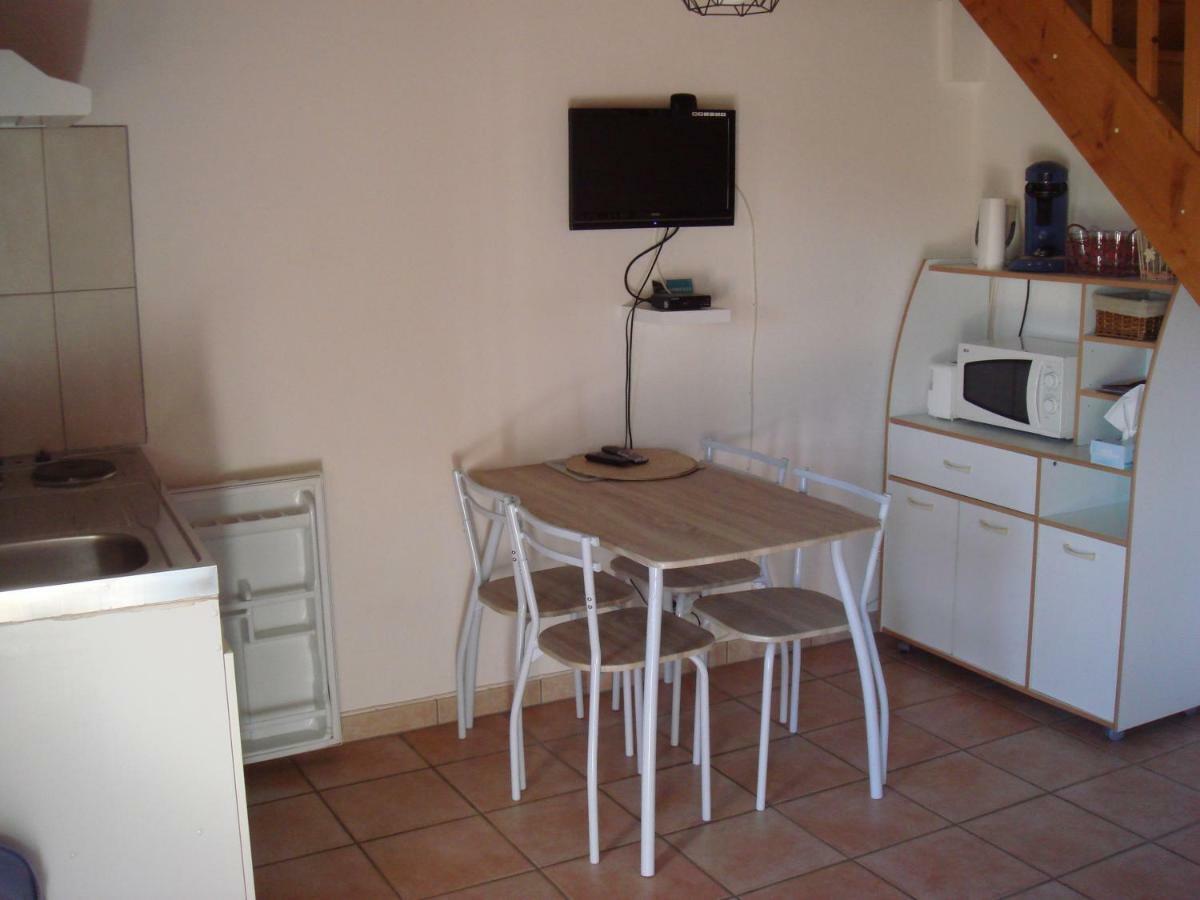 Bed and Breakfast La Sente Des Vignes Hauteville  Esterno foto